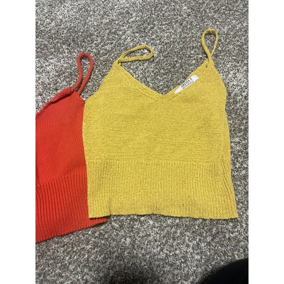 Two Forever 21 Cropped Knit Sweater Tank Tops Orange And Yellow. Size Medium. - Picture 4 of 11